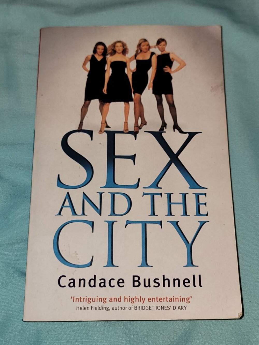 Sex and the City By Candace Bushnell Paperback Carrie Bradshaw Charlotte Miranda